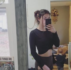 Black crop top